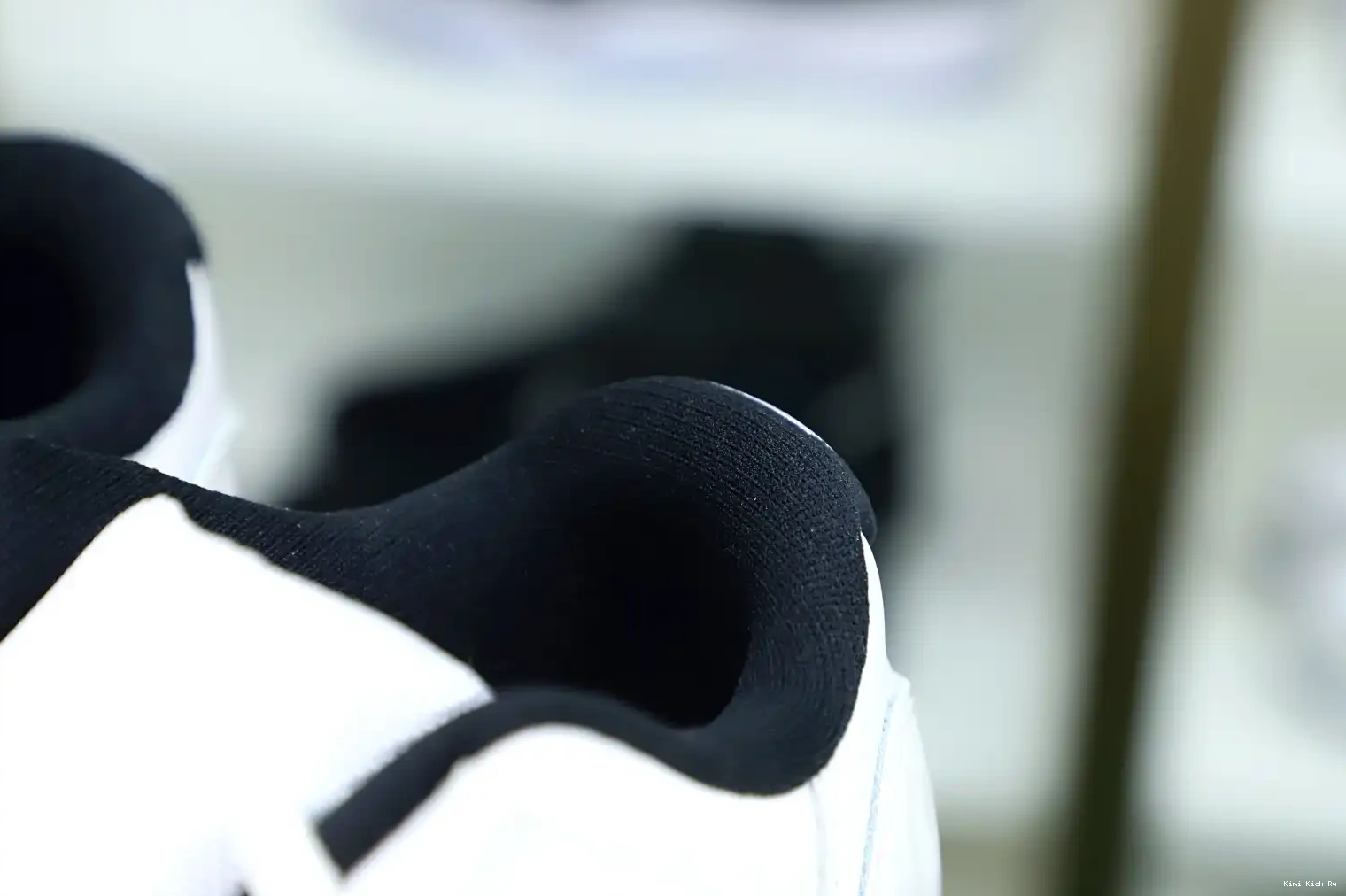 LOW LEGEND Kimikick JORDAN RETRO AIR BLUE 11 0519